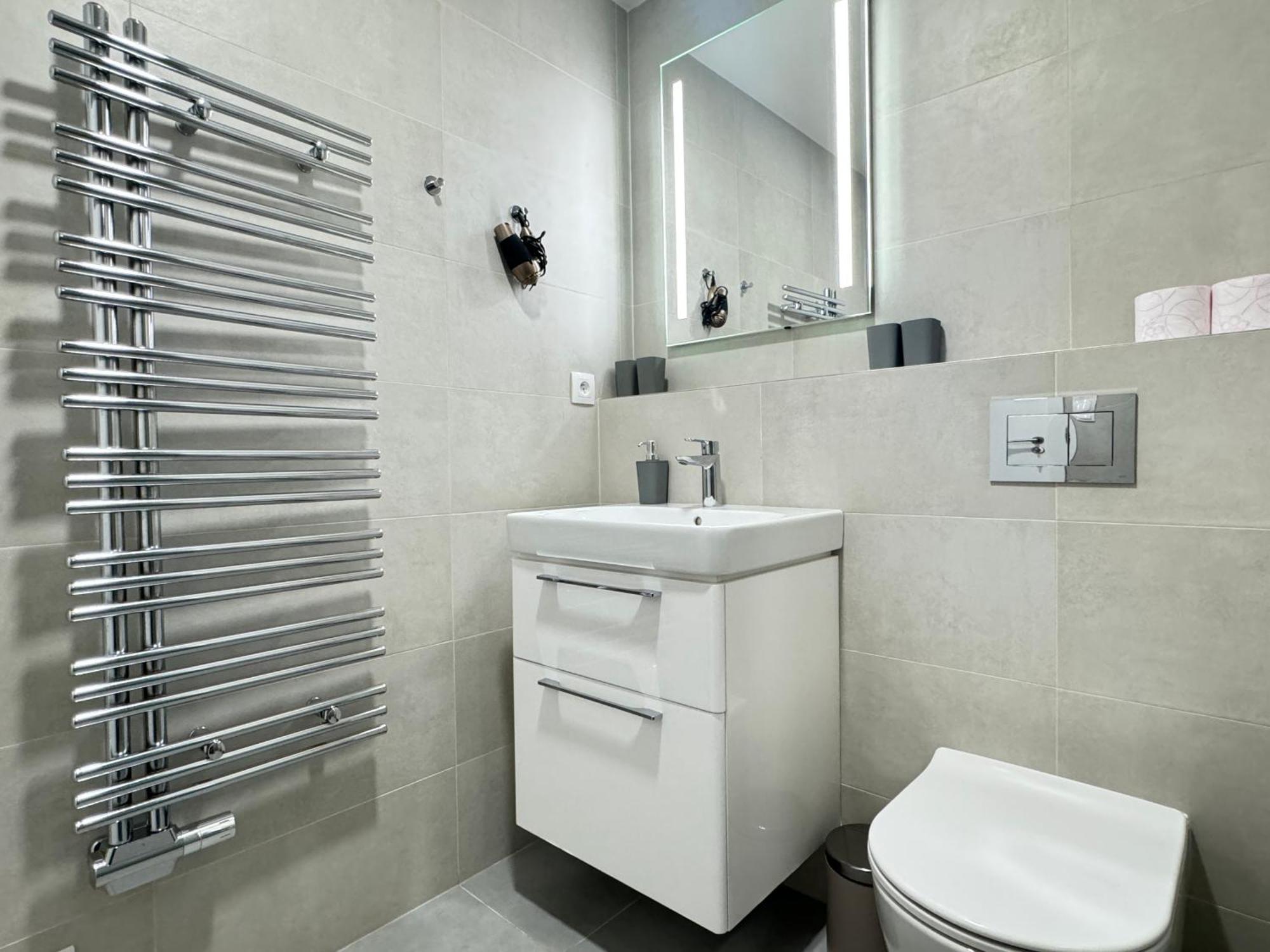 Free Parking - Cozy Apartment Near Vysehrad Railway Bridge Prague Exterior photo