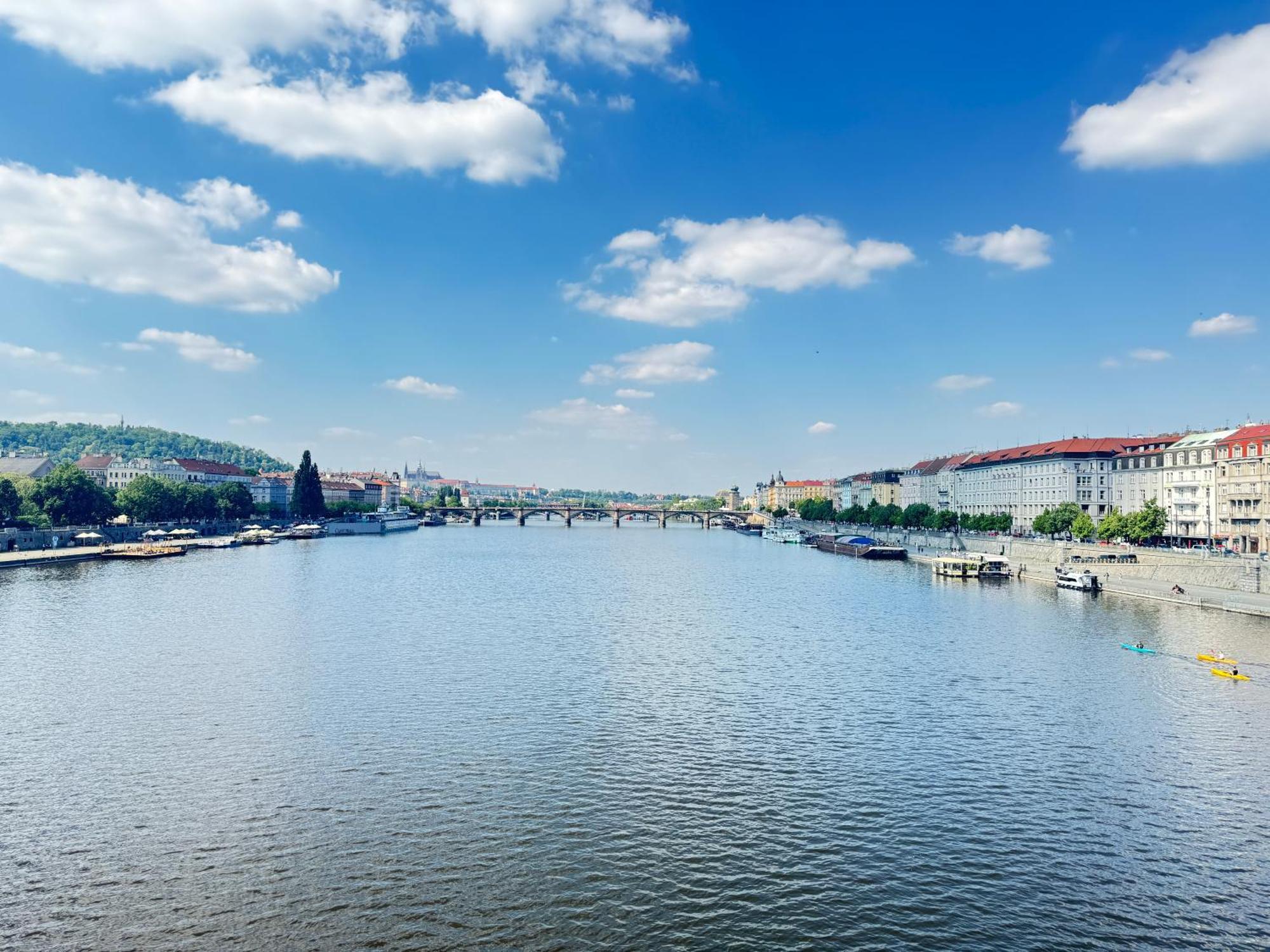 Free Parking - Cozy Apartment Near Vysehrad Railway Bridge Prague Exterior photo